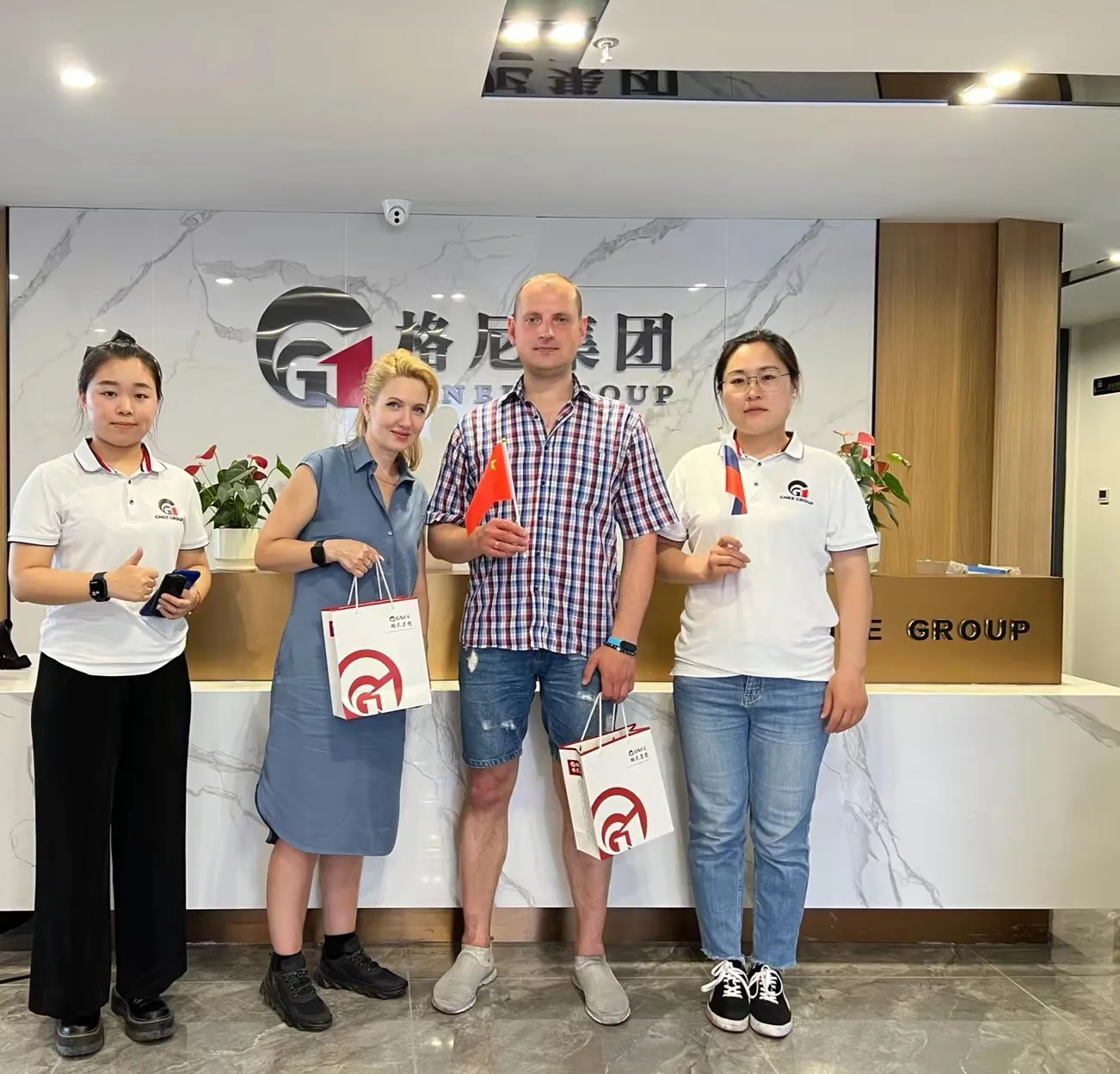 202306151657228480 202306151657228480